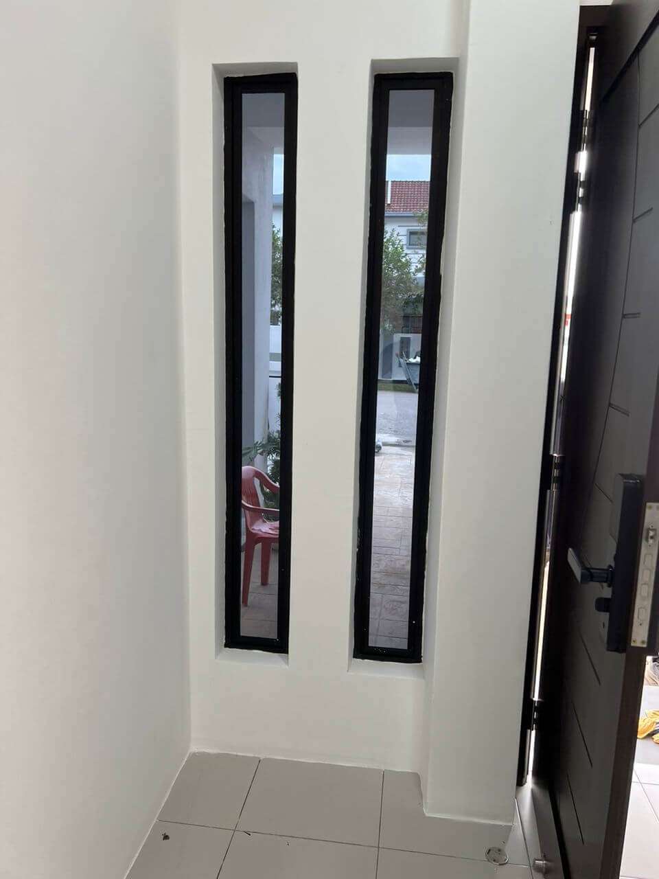 TINTED GELAP RUMAH PEJABAT KOMERSIAL JALAN DAMANLELA