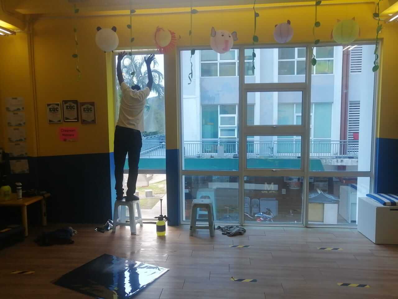 TINTED GLASS RUMAH PEJABAT KOMERSIAL LOT 10 SHOPPING CENTRE