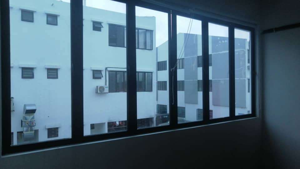 HARGA TINTED RUMAH PEJABAT BANGUNAN MANJALELA
