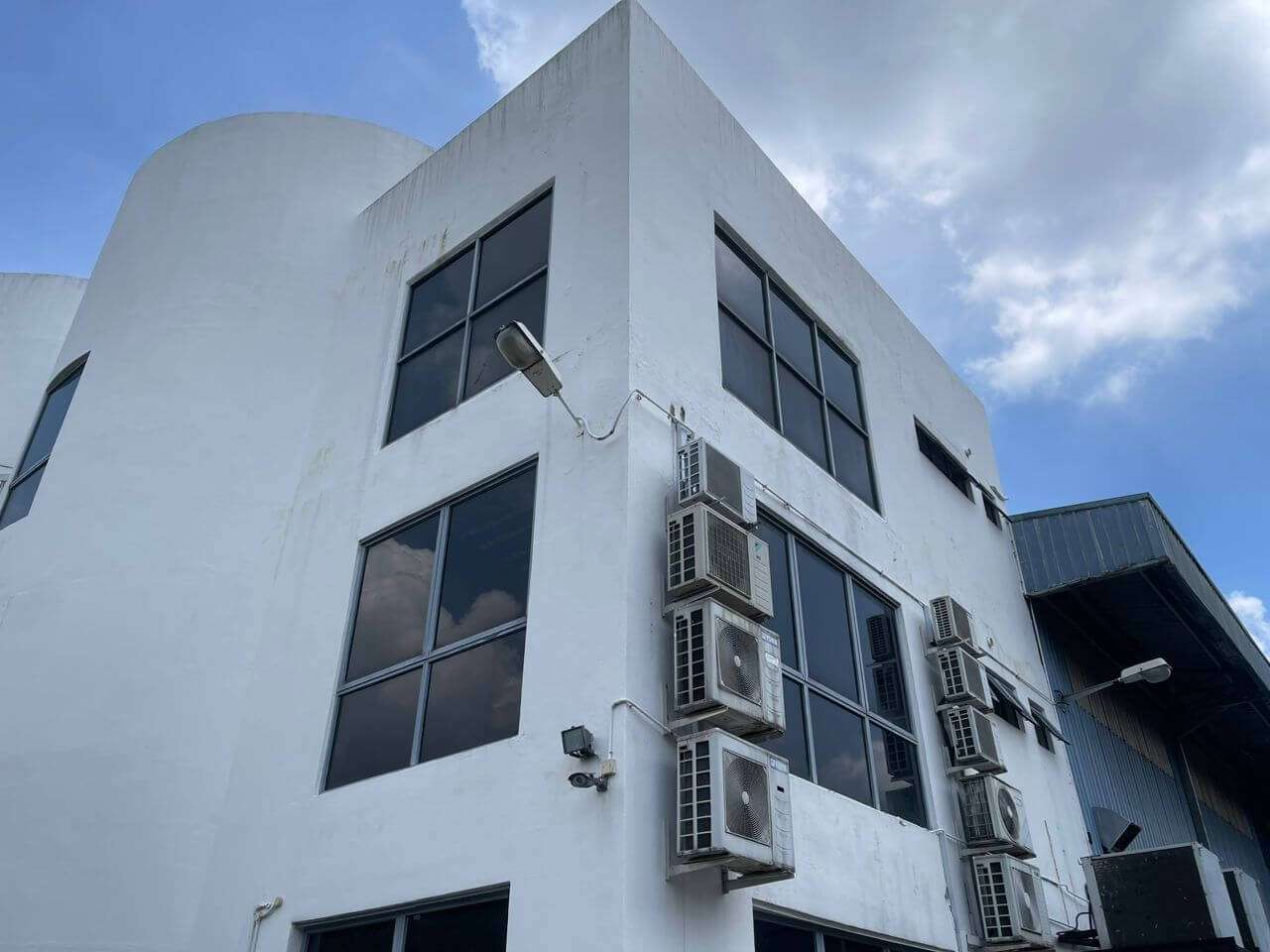 TINTED SEKOLAH KEDAI MASJID KILANG GENTING