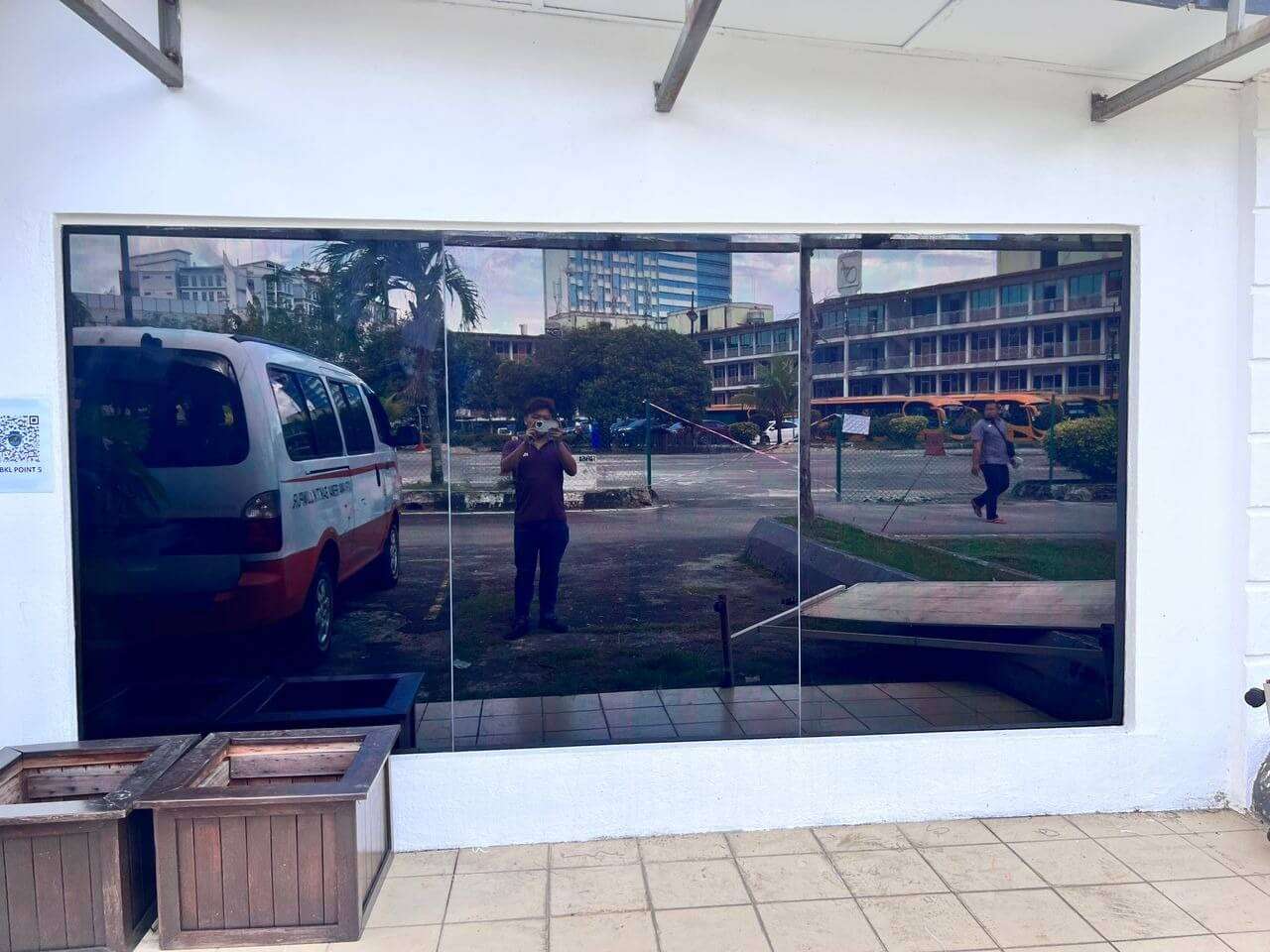 TINTED GELAP RUMAH PEJABAT BANGUNAN KILANG BUKIT JALIL