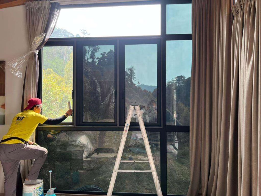 TINTED CERMIN TINGKAP MURAH RUMAH PEJABAT BANGUNAN MELAWATI