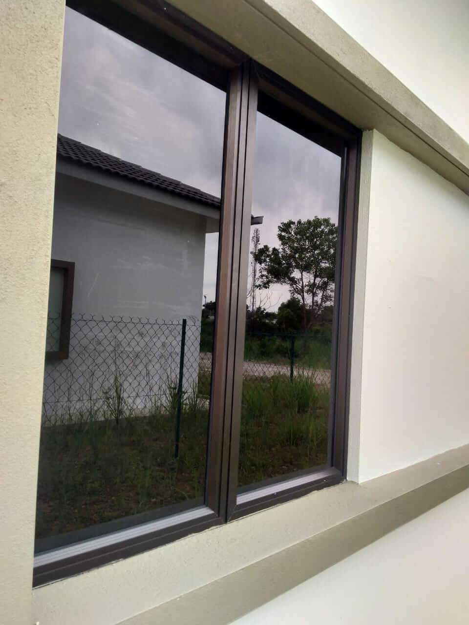 TINTED GELAP SEKOLAH MASJID KEDAI KILANG TAMAN SRI RAMPAI