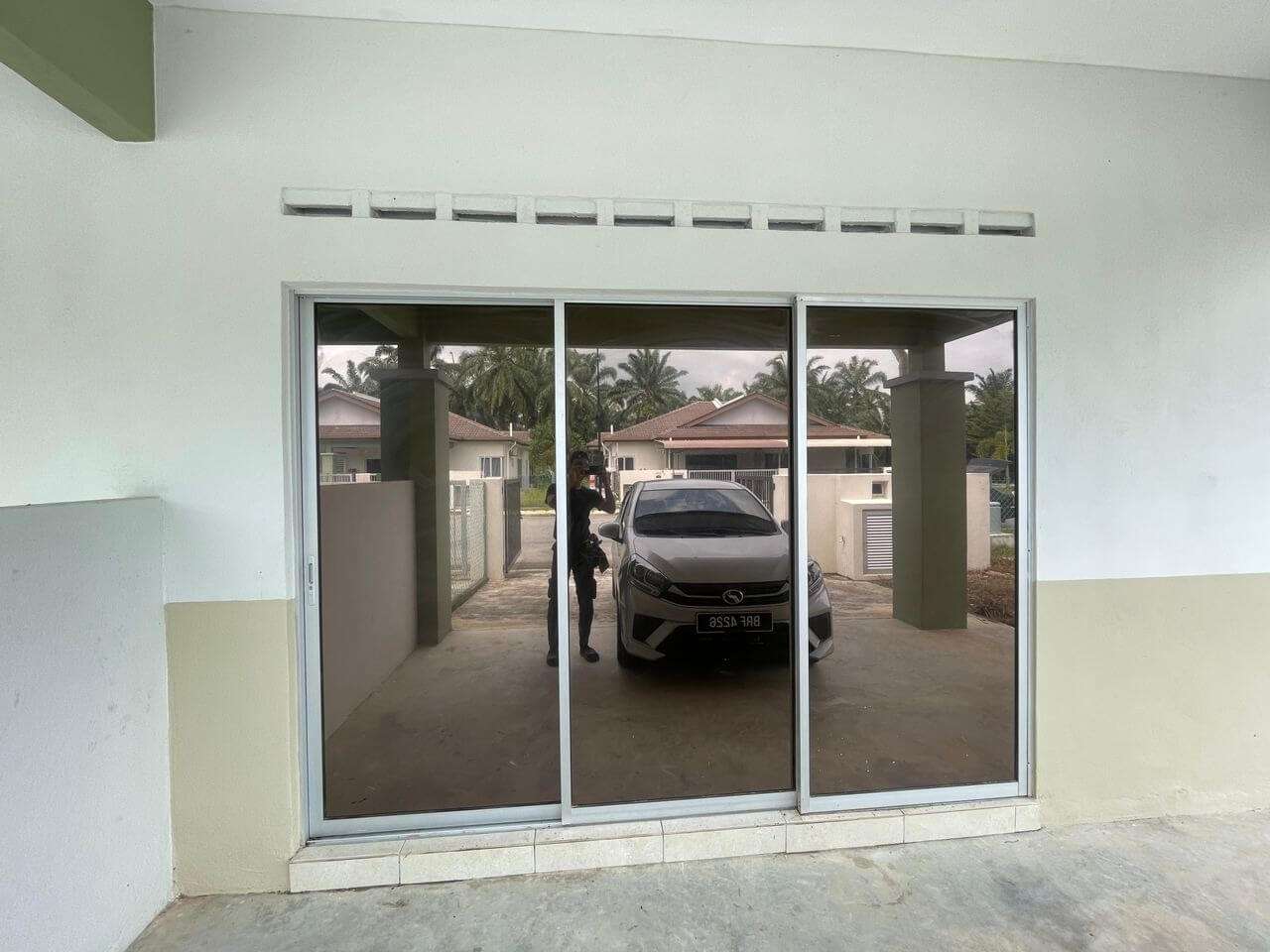 TINTED RUMAH PEJABAT BANGUNAN CHERAS