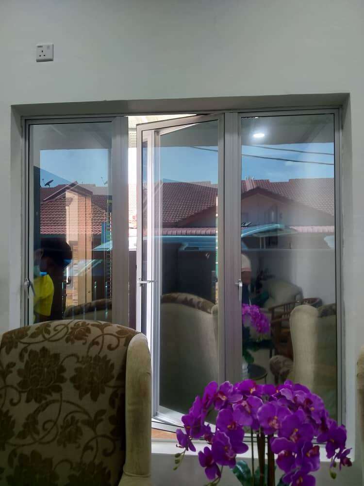 HARGA TINTED RUMAH PEJABAT BANGUNAN JALAN CHOW KIT