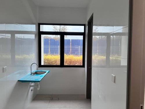 TINTED GLASS RUMAH PEJABAT KOMERSIAL SECTION 10 WANGSA MAJU
