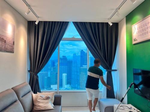 TINTED GLASS RUMAH PEJABAT KOMERSIAL BUKIT TUNKU