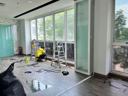 TINTED GLASS RUMAH PEJABAT KOMERSIAL JALAN PINANG