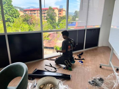 TINTED GLASS RUMAH PEJABAT KOMERSIAL JALAN BINTANG