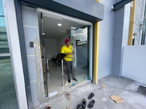 TINTED GLASS RUMAH PEJABAT KOMERSIAL AMPANG JAYA