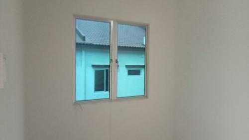 TINTED GLASS RUMAH PEJABAT KOMERSIAL BUKIT KIARA
